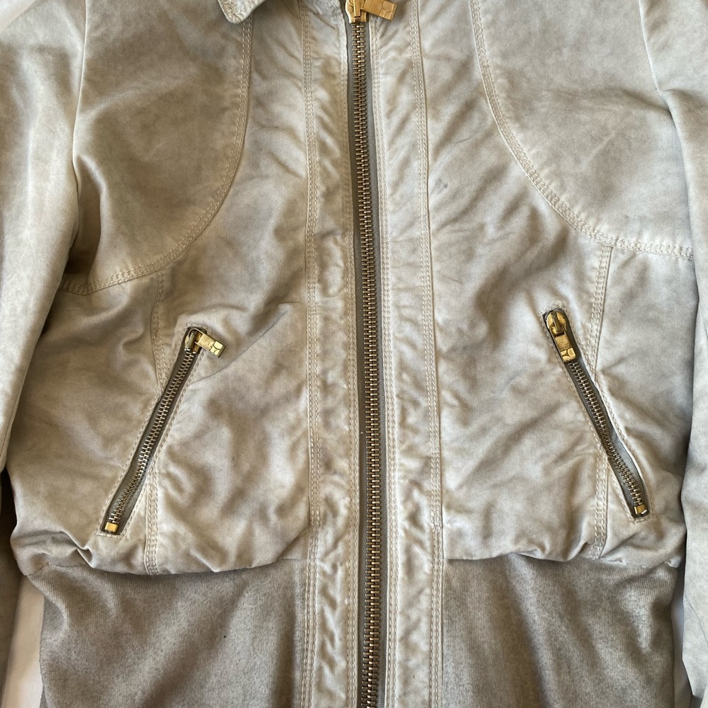 Hugo Boss jacket - Picture 2 of 7